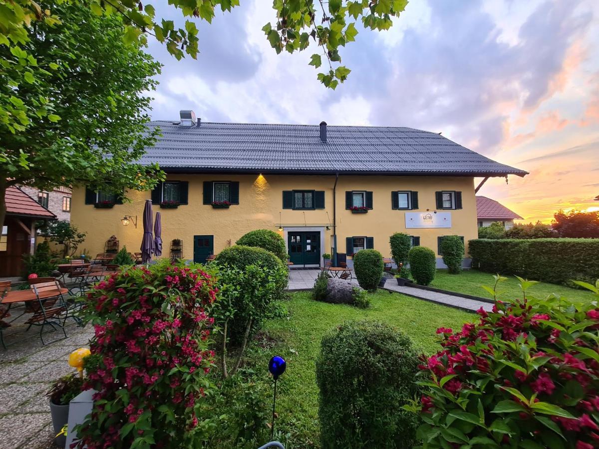 Gasthof Zur Strass Eugendorf Esterno foto