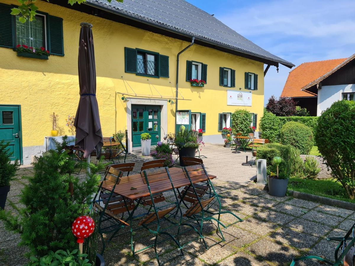 Gasthof Zur Strass Eugendorf Esterno foto